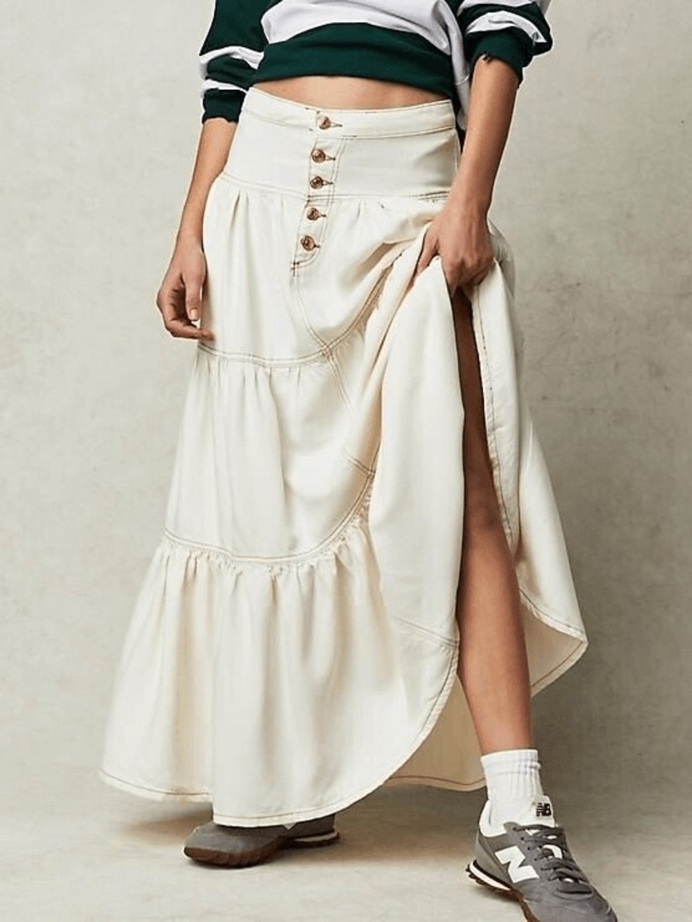 We the Free Dreamweaver Button-Front Tiered Maxi Skirt size M Free People